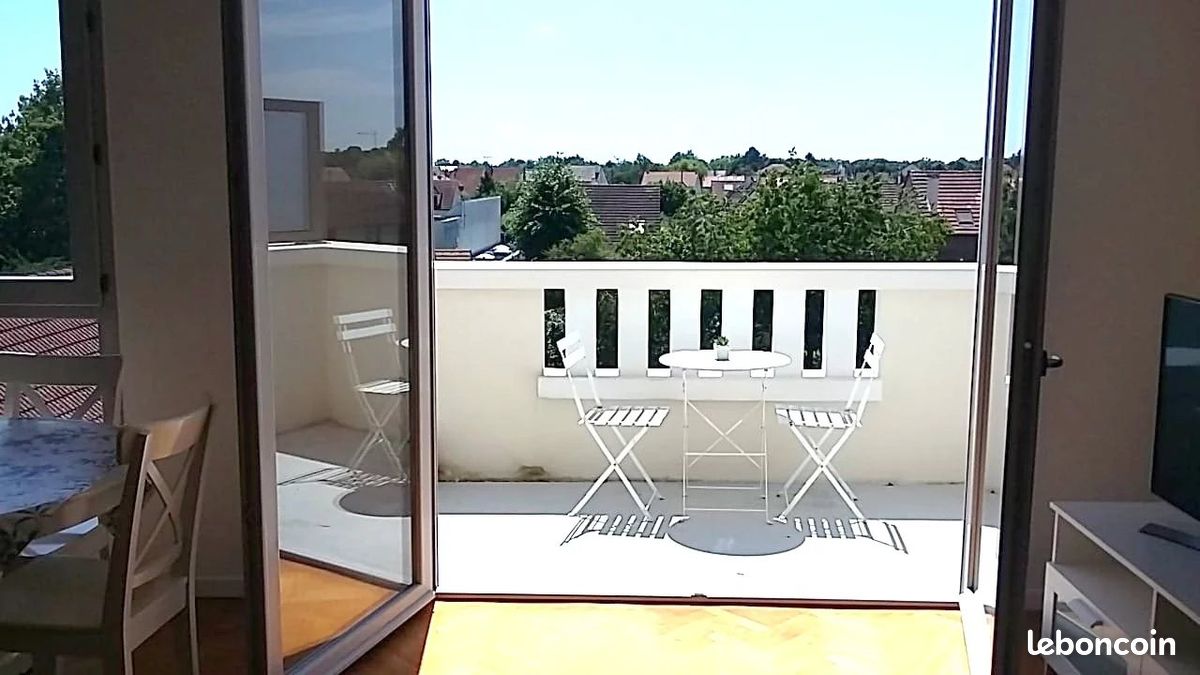 Appartement a louer combs-la-ville - 5 pièce(s) - 86 m2 - Surfyn