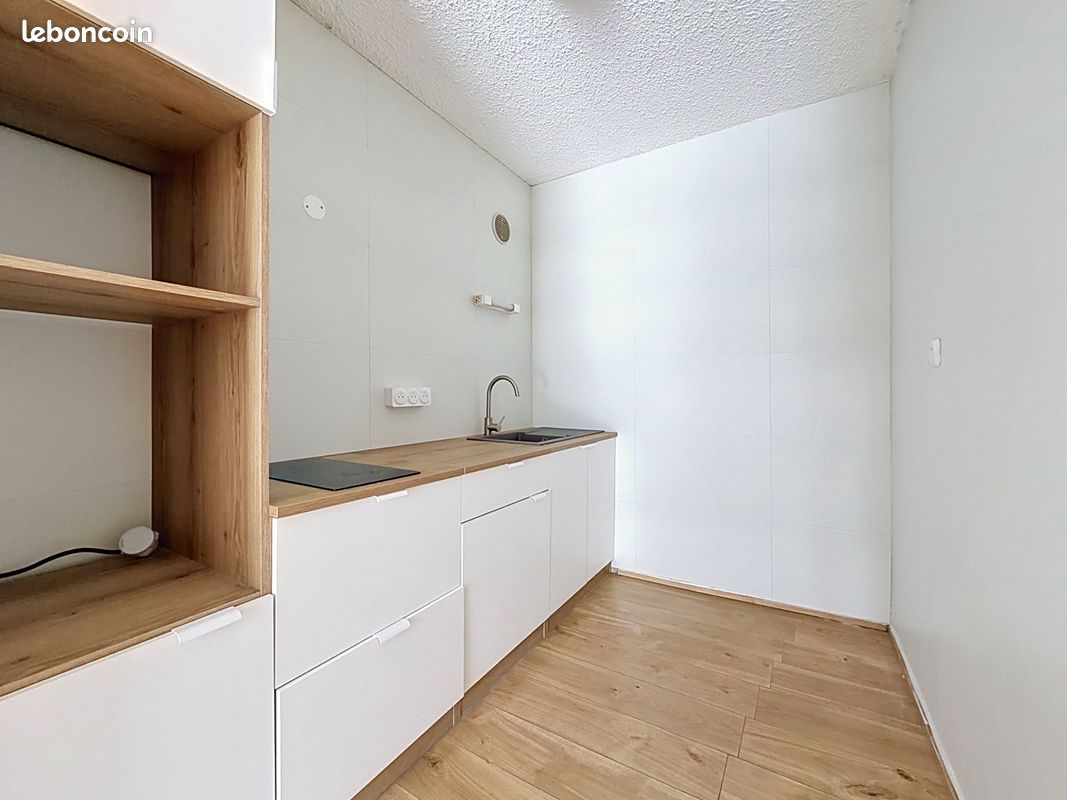 Appartement 1 pièce 27 m² · à La Rochelle · 27 m² · 600 €