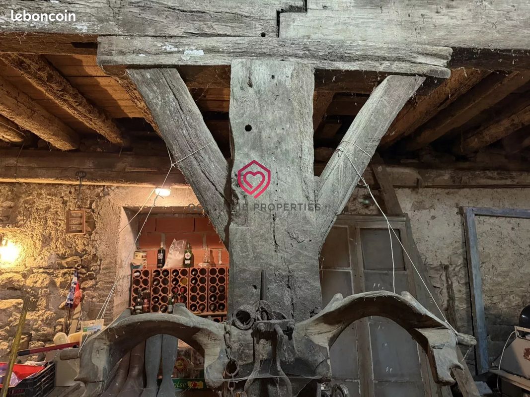 Propriété 6 pièces 204 m² (image 17)
