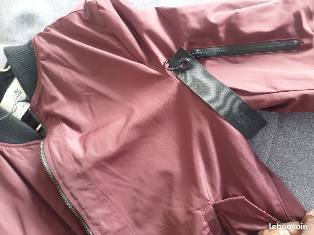Blazer pull (image 3)