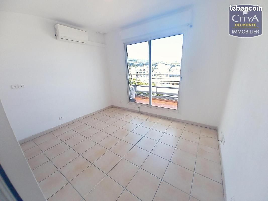 Appartement 1 pièce 20 m² · au Tampon · 20 m² · 78 000 €