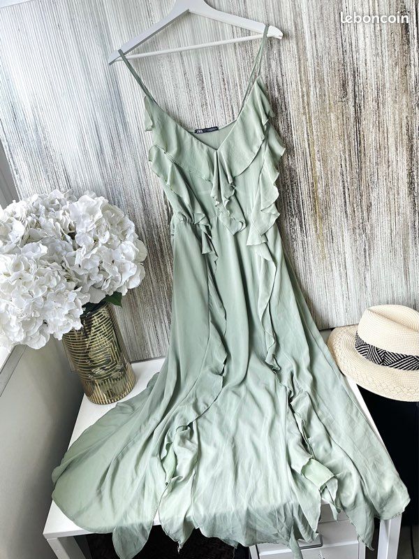 green mesh long sleeve dress ASHORE Shop Green Mesh Patchwork Hollow Out Long Sleeve Sheer Maxi Bodycon Dress Women Sexy See Through Flare Sleeve Party Club Outfits main image 1