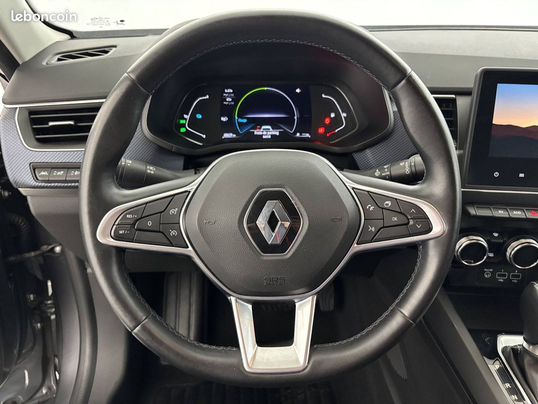 RENAULT Arkana E-Tech hybride 145 - 22 Evolution (image 15)