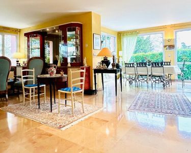 Maison 1 290 000 € - 237 m²