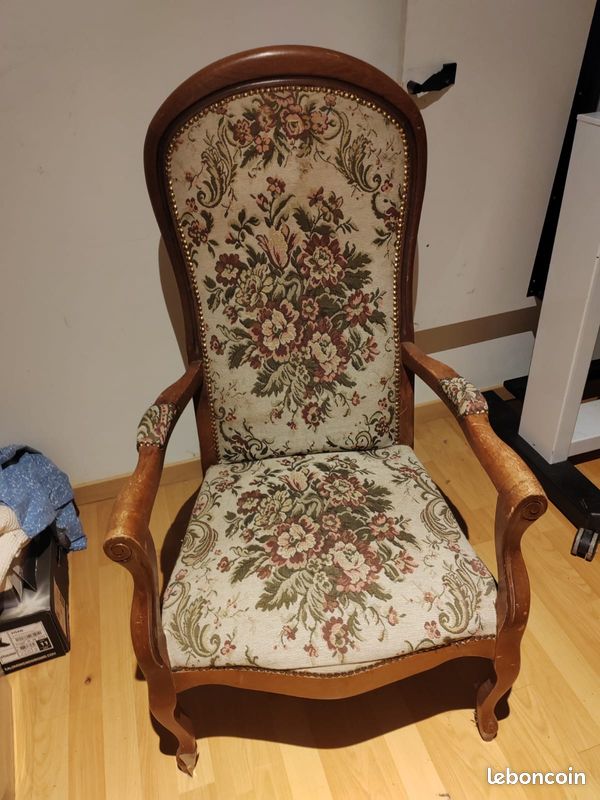 Fauteuil Voltaire ancien (image 1)