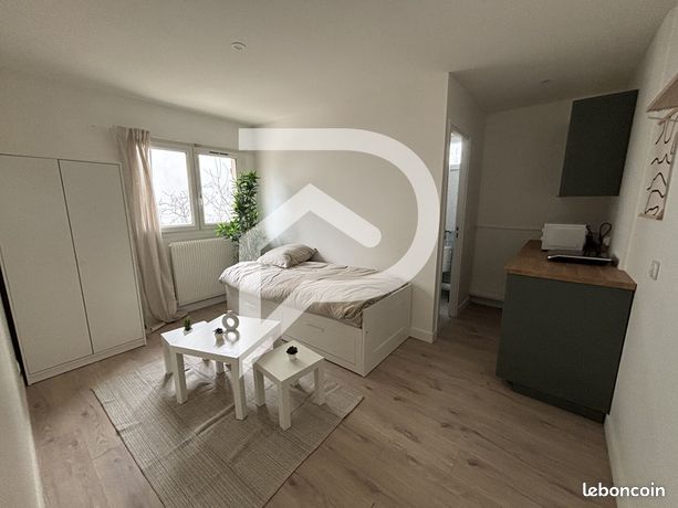 Studio 1 pièce 18 m²