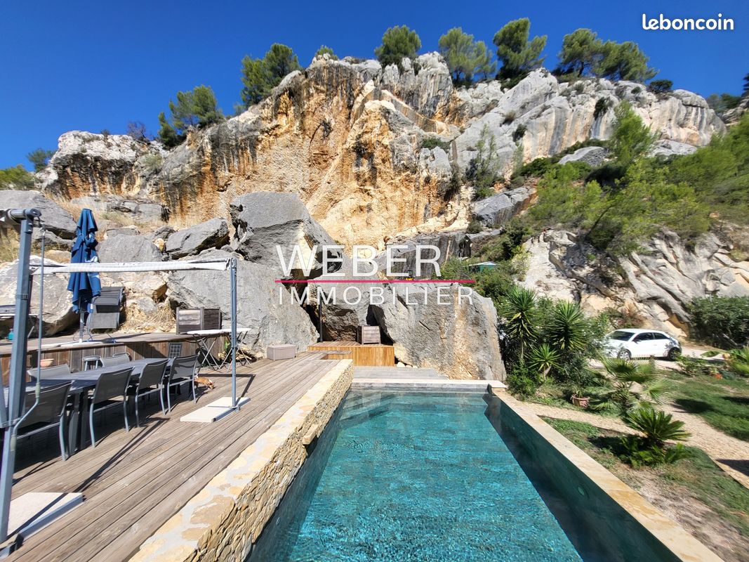 Maison 7 pièces 162 m² · à Évenos · 162 m² · 788 000 €