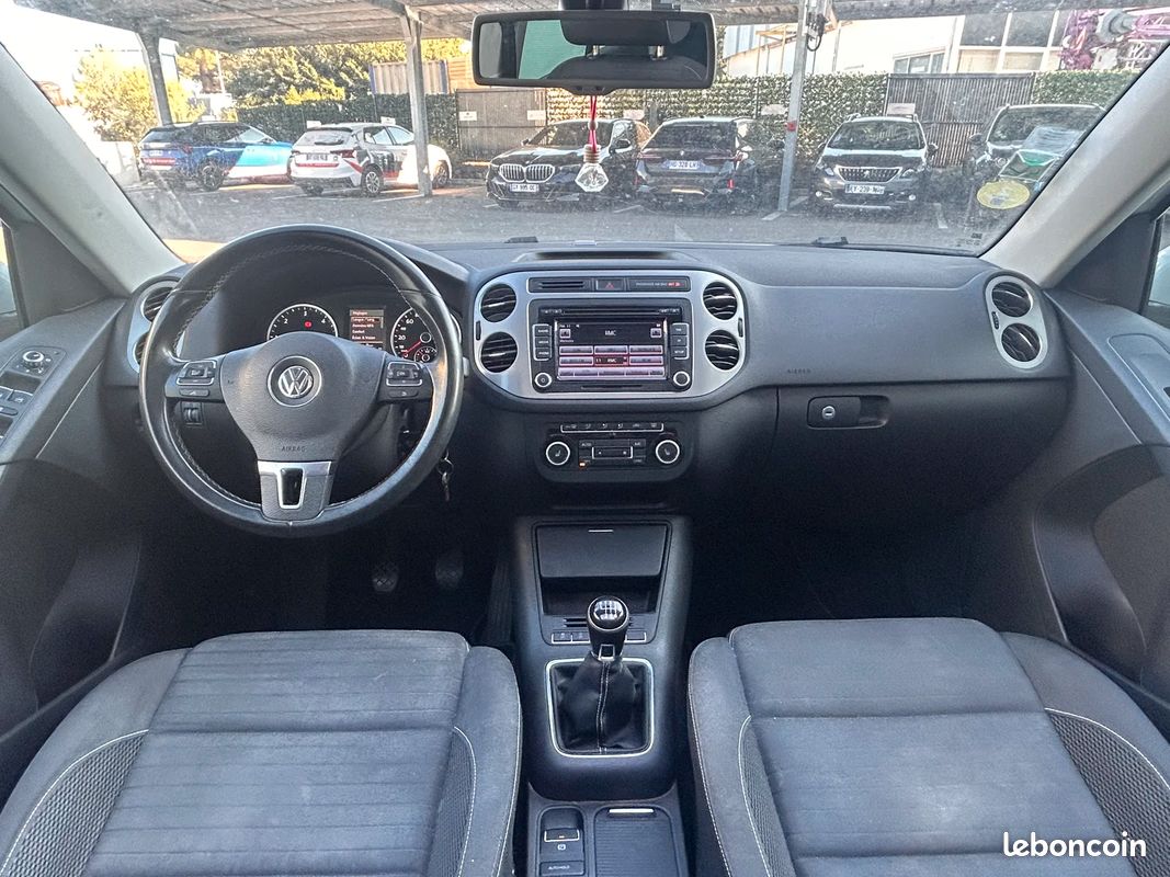 Volkswagen TIGUAN 2.0 TDi 16V DPF BlueMotion 140 cv CUP BMT (image 18)