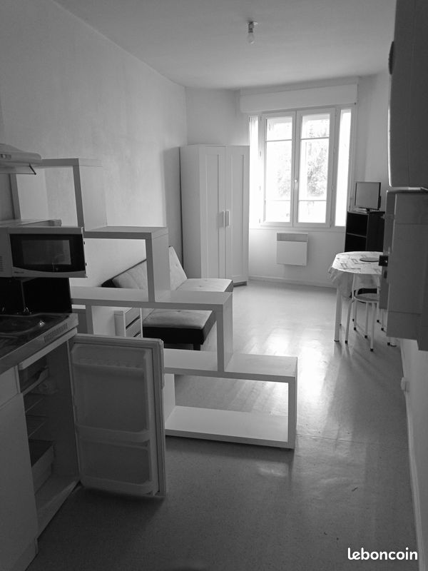 Appartement 1 pièce 20 m² · à Riom · 20 m² · 447 €/mois