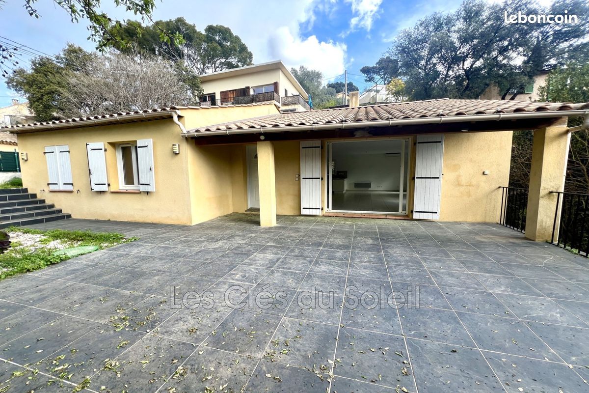 Maison 5 pièces 112 m² · à Le Revest-les-Eaux · 112 m² · 1 620 €