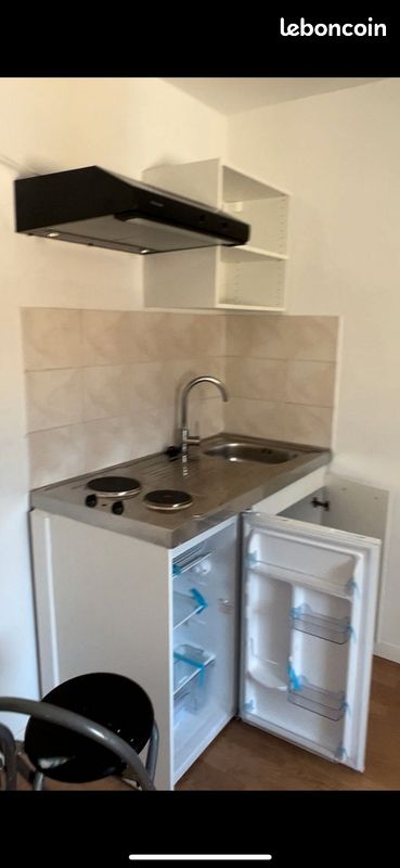 Studio 15 m² disponible rue haute vienne