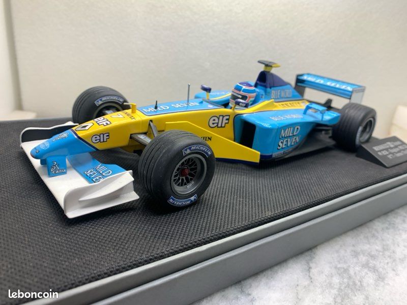 Miniature F1 Renault R23 Jarno Trulli 1/18 Hot Wheels Mattel B7019