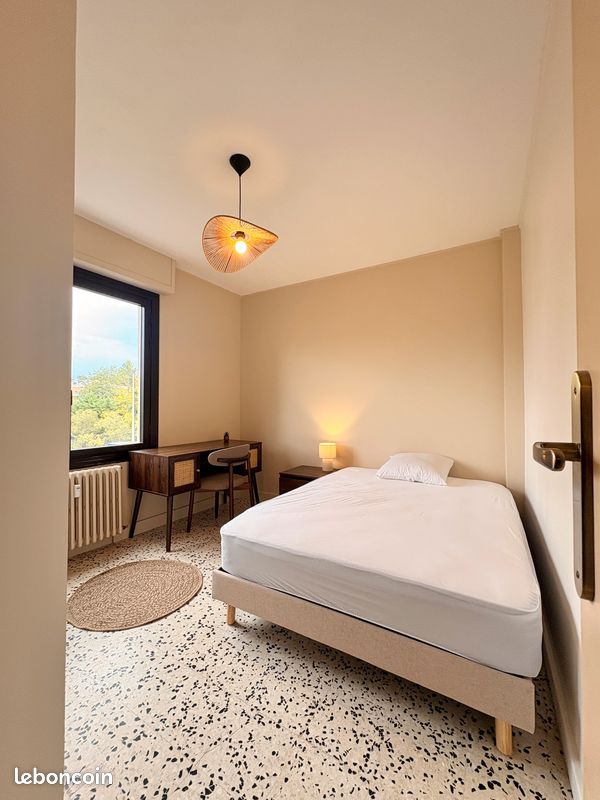 Appartement 5 pièces 90 m² · à Montpellier · 90 m² · 560 €/mois