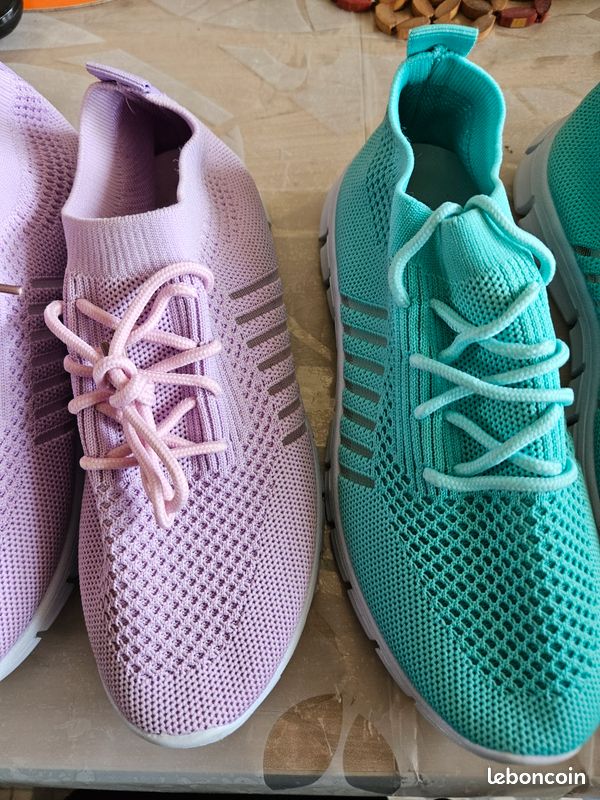 Lot de paires de basket à enfiler de la marque shein Chaussures