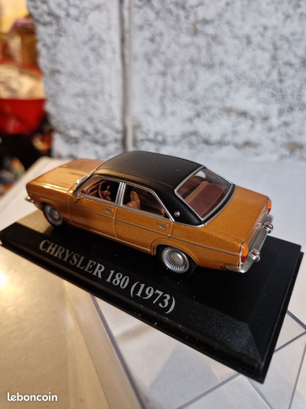 Dinky Toys Chrysler 180 Réf 1409 – Boîte D'origine, Bon état, 1970
