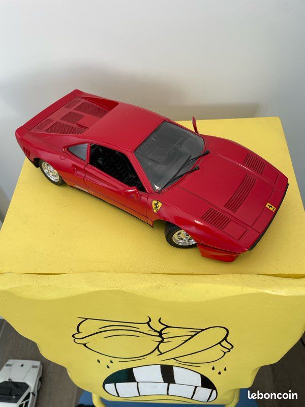 Véhicules miniatures Polistil 1:16 Ferrari