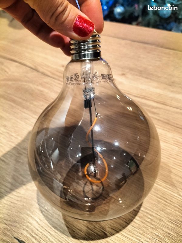 Ampoule LED (image 1)
