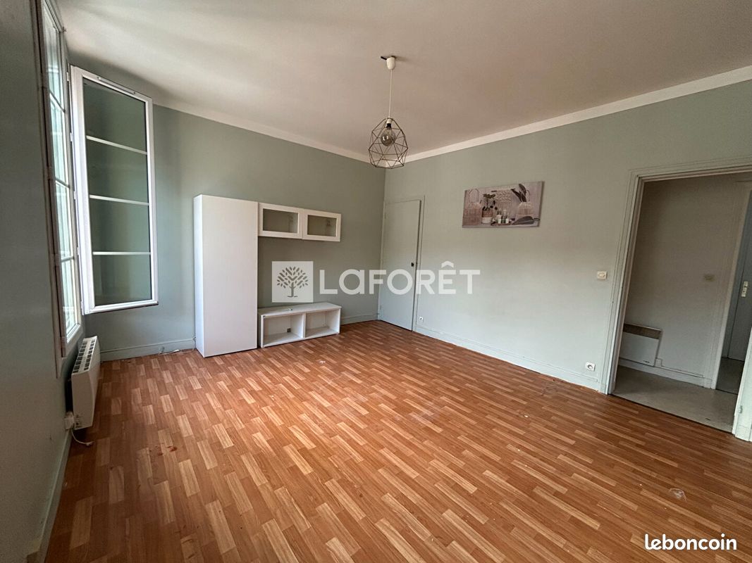 Appartement 2 pièces 50 m² · à Villers-Bocage · 50 m² · 580 €
