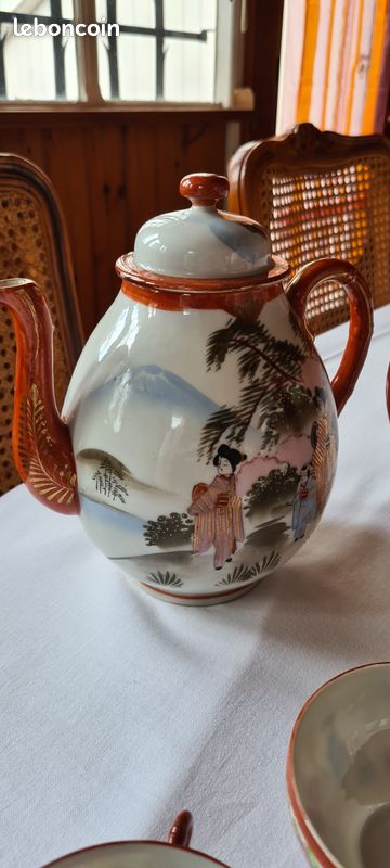 Service à thé en Porcelaine japonaise (image 6)