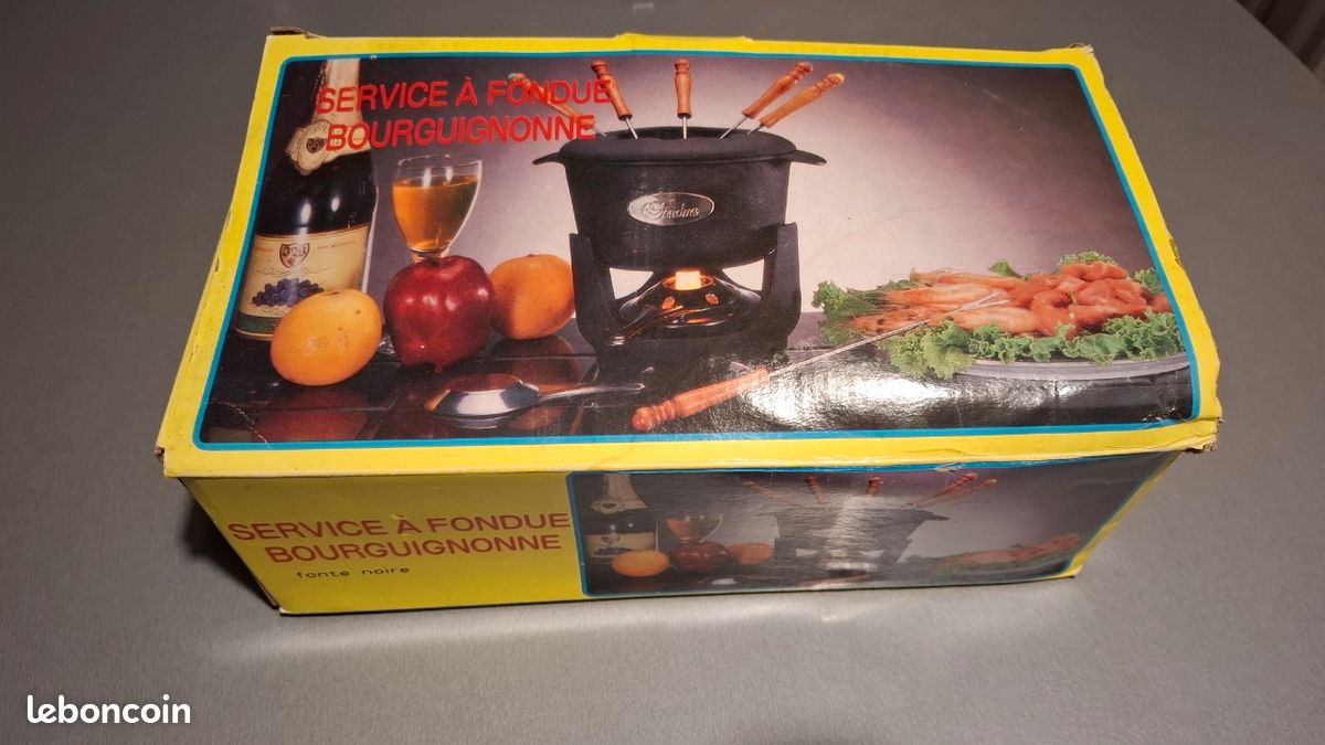 Service à fondue bourguignonne en fonte + réchaud 'Beka' - Arts de la table