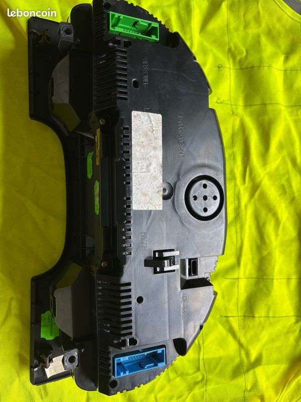 Compteur Audi A4 B6 (image 2)