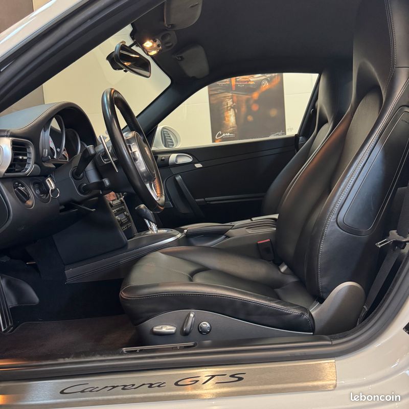Porsche 911 997.2 Carrera GTS 3.8 408cv PDK - TOUT CUIR NOIR - PACK SPORT CHRONO - ECHAPPEMENT SPORT – (image 6)