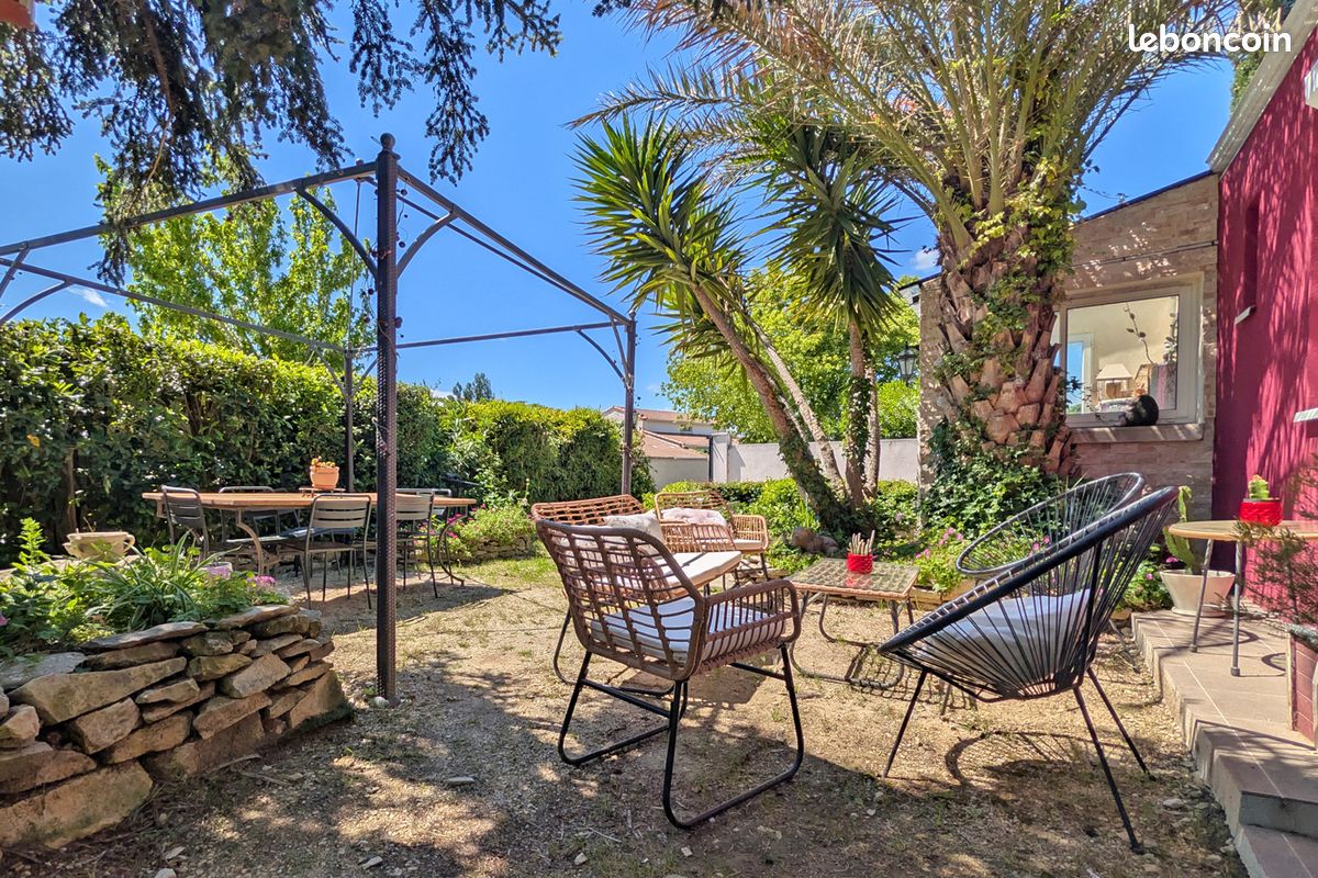 Maison 4 pièces 101 m² · à Calvisson · 101 m² · 345 000 €