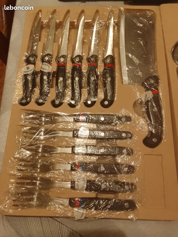Valise avec ustensiles de cuisine (image 1)