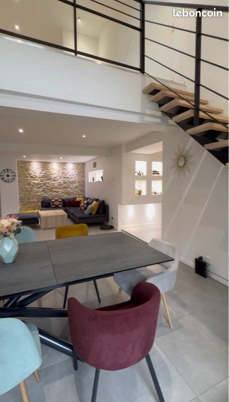Appartement 4 pièces 143 m² · à Bourgoin-Jallieu · 143 m² · 1 300 €