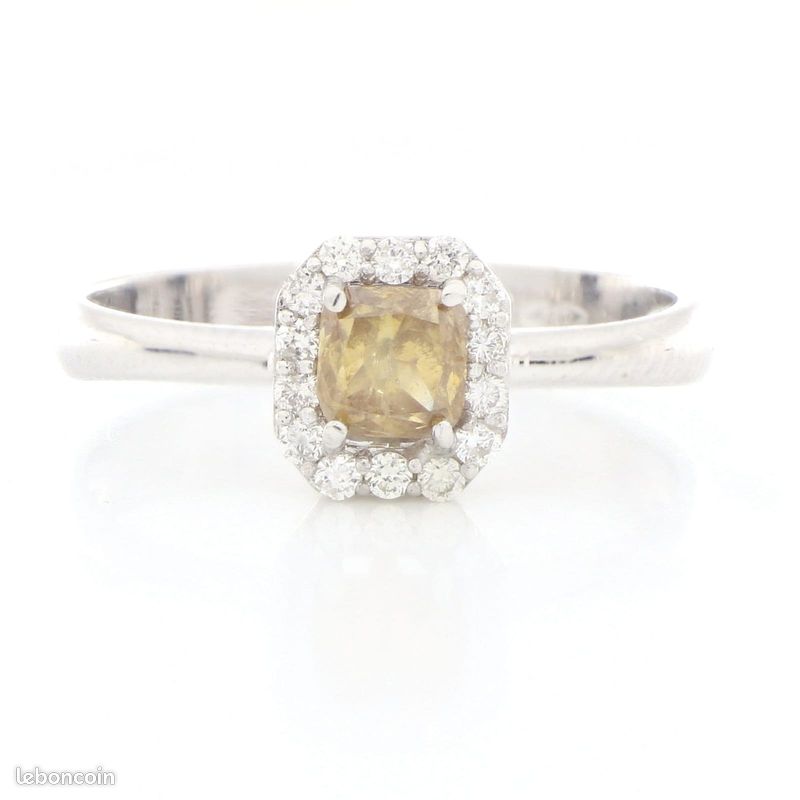Bague en or blanc 18k et diamants (image 1)