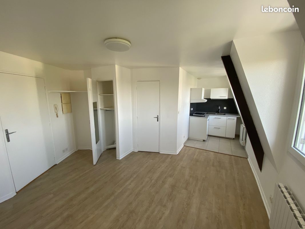 Appartement 1 pièce 21 m² · à Marolles-en-Hurepoix · 21 m² · 600 €/mois
