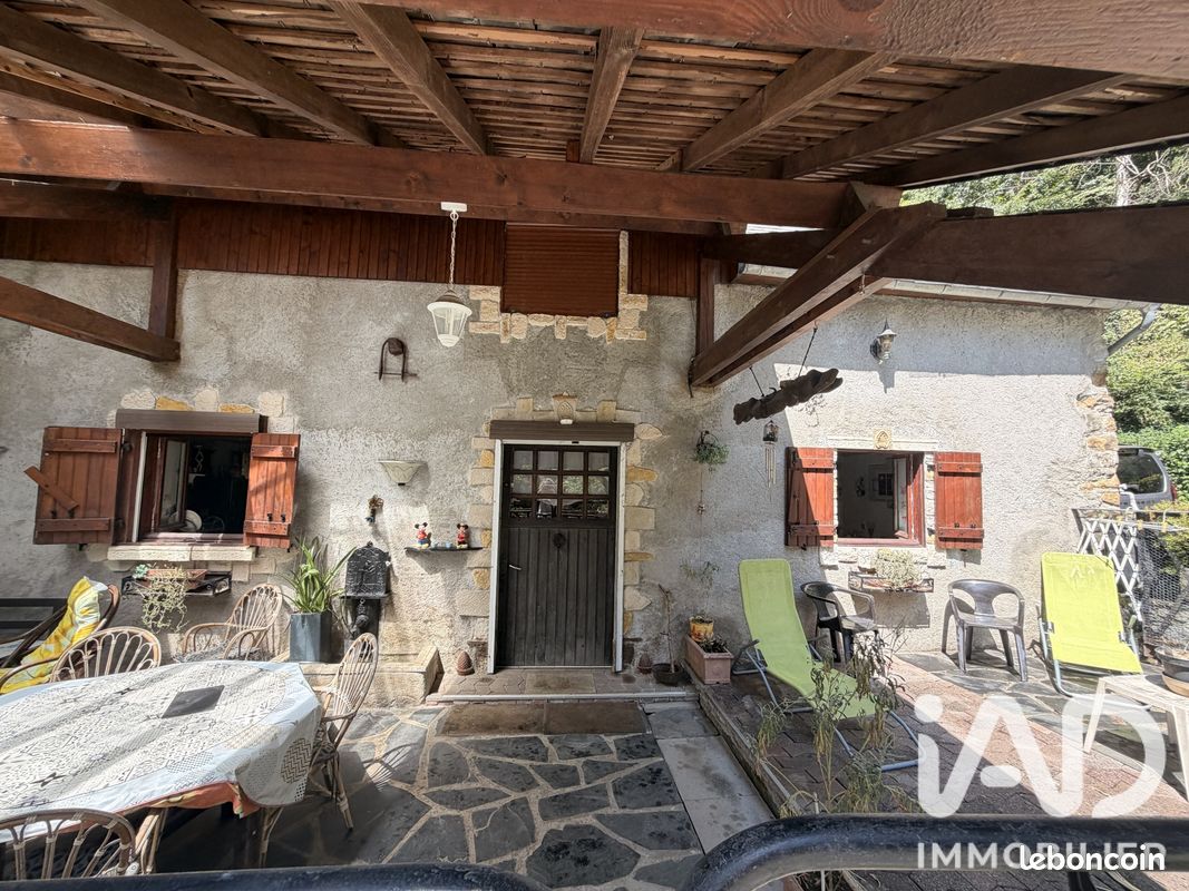 Maison 5 pièces 102 m² · à Bagnères-de-Bigorre · 102 m² · 240 000 €