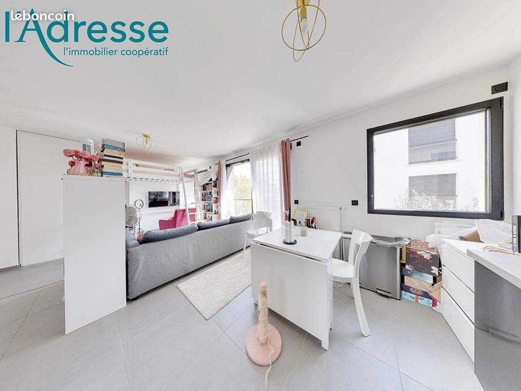 Appartement 1 pièce 31 m² · à Noisy-le-Grand · 31 m² · 182 000 €
