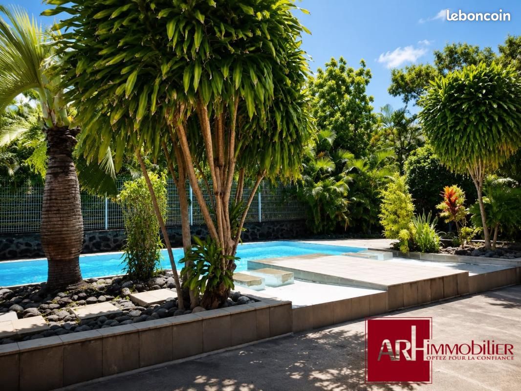 Appartement 2 pièces 52 m² · à Saint-Pierre · 52 m² · 162 750 €
