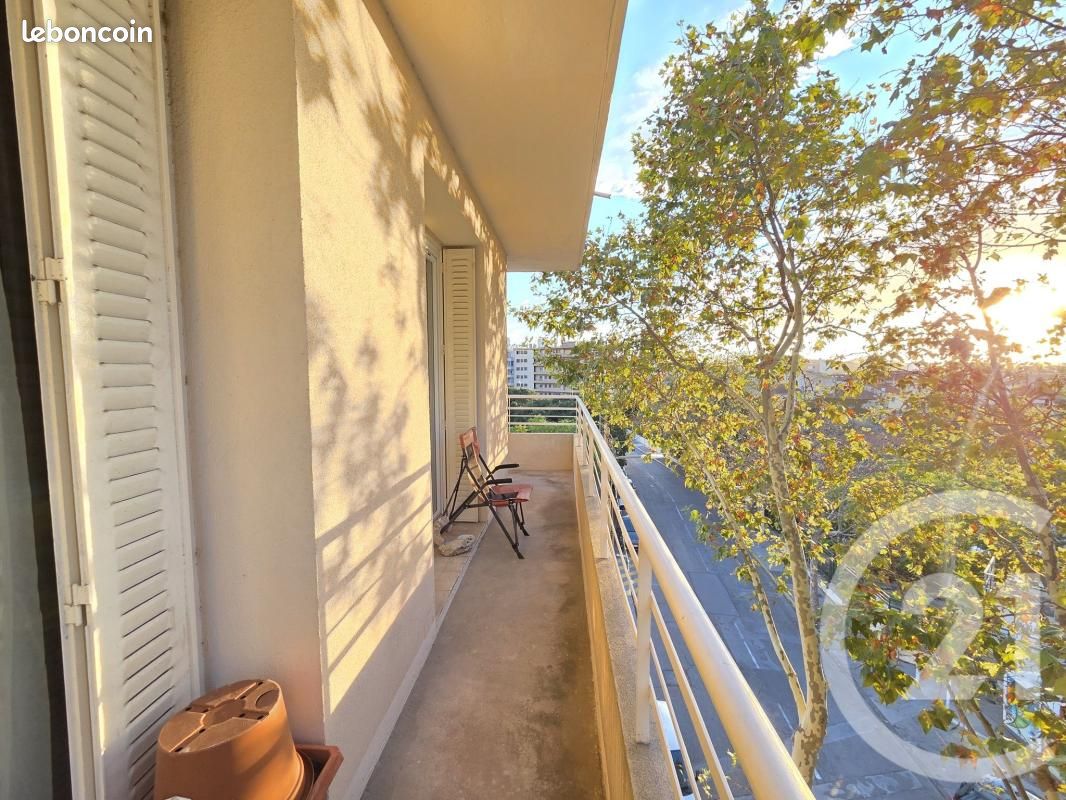 Appartement 2 pièces 52 m² · à Toulon · 52 m² · 161 000 €