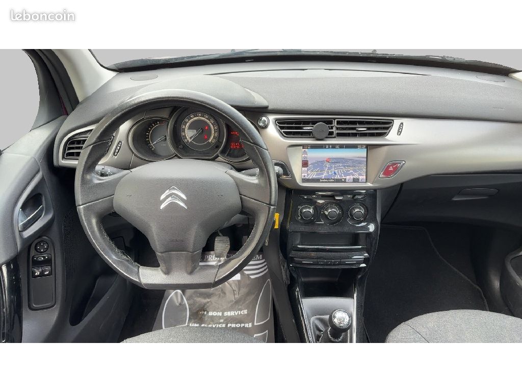 Citroën C3 PureTech 82 Feel Edition (image 7)