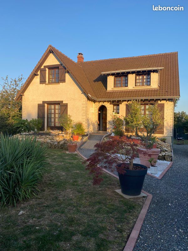 Maison 5 pièces 160 m² · à Saint-Rémy-sur-Avre · 160 m² · 260 000 €
