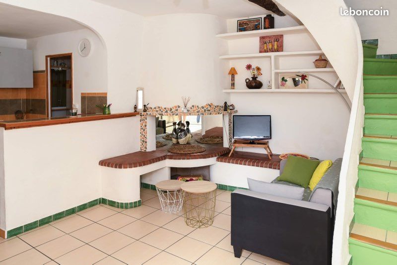 Petite maison de vacance (image 1)