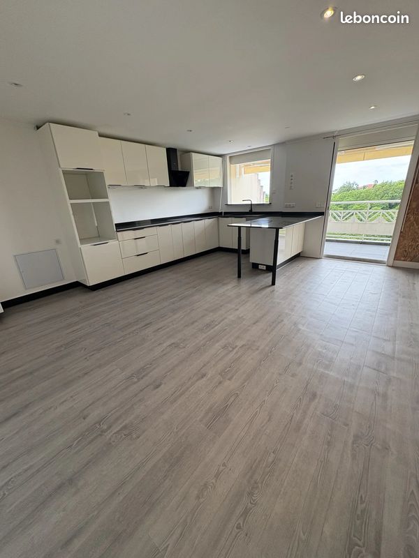 Appartement 3 pièces 64 m² · au Gosier · 64 m² · 1 150 €/mois