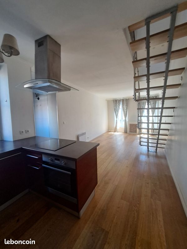 Appartement 2 pièces 50 m² · à Saint-Germain-en-Laye · 50 m² · 1 526 €