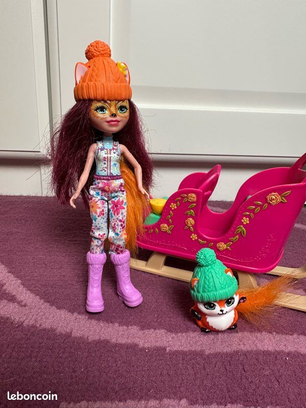 Poupée Enchantimals Félicity Renard avec traîneau Jeux Jouets