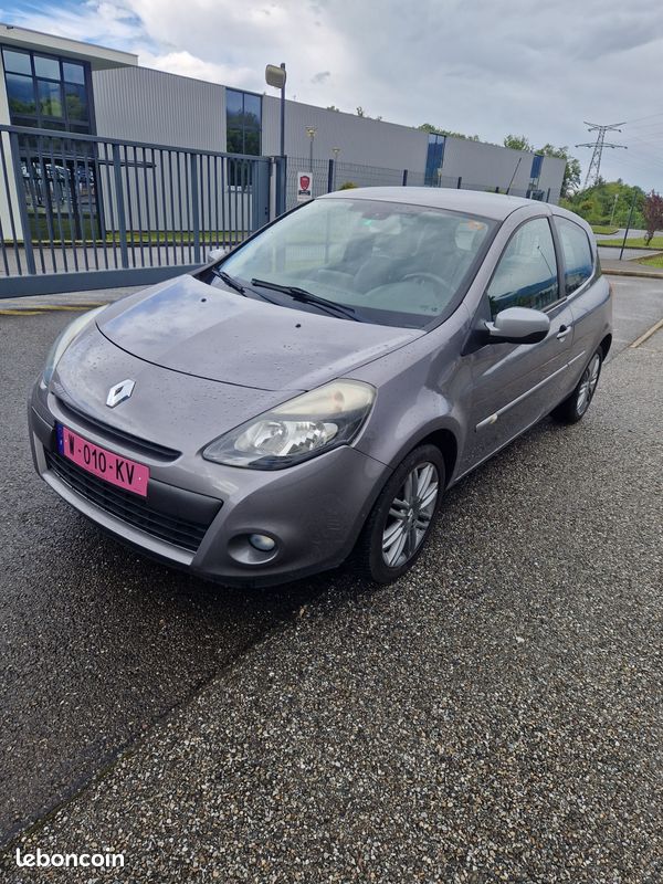 Renault clio 3 1.2 tce 100 (image 1)