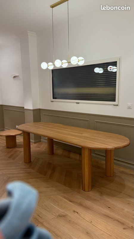 Table XAVIER en chêne massif pieds rond - 260 cm (image 2)