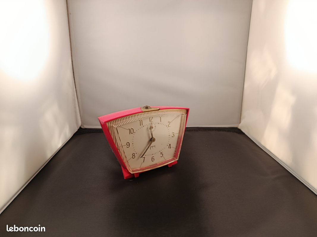Réveil vintage JAPY rouge (image 1)