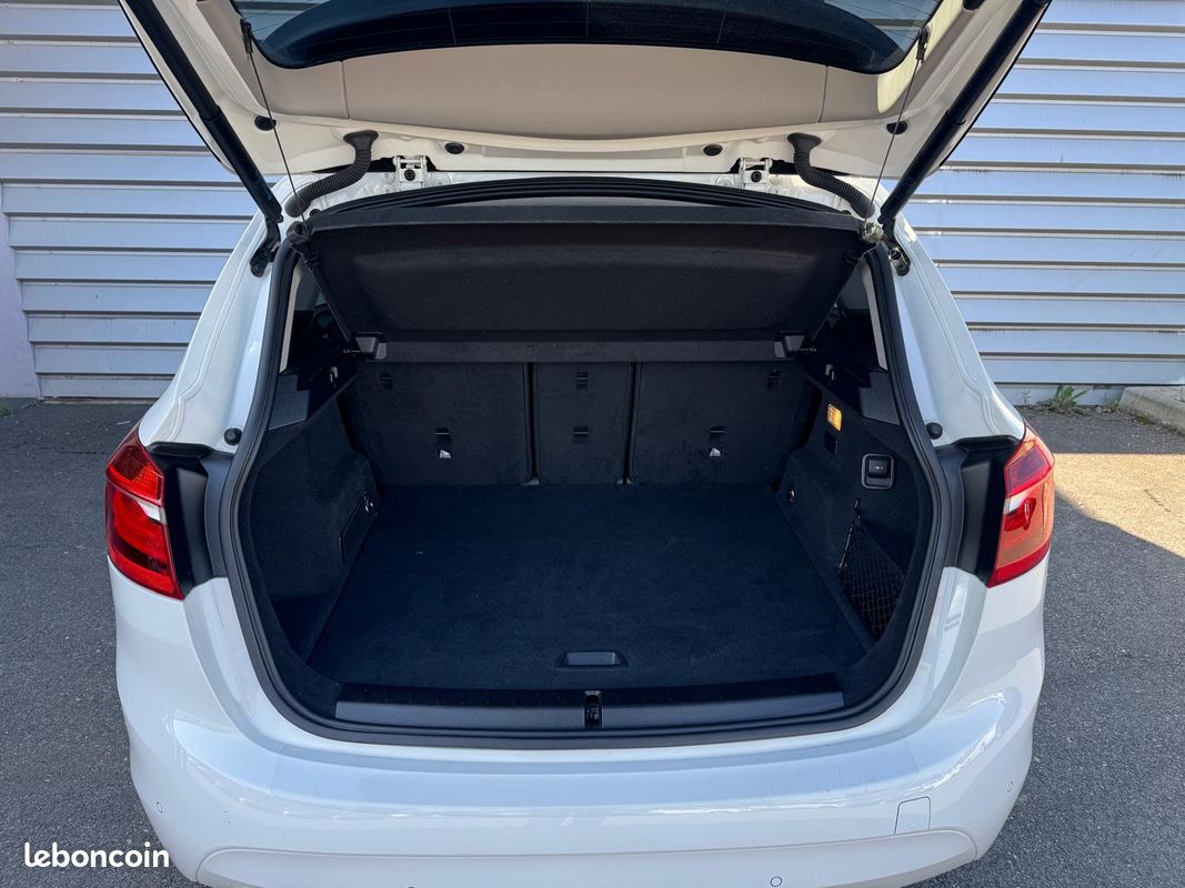 Bmw Serie 2 Active Tourer 25xeA 224CH LOUNGE BVA6 Excellent état Garantie 1an (image 10)