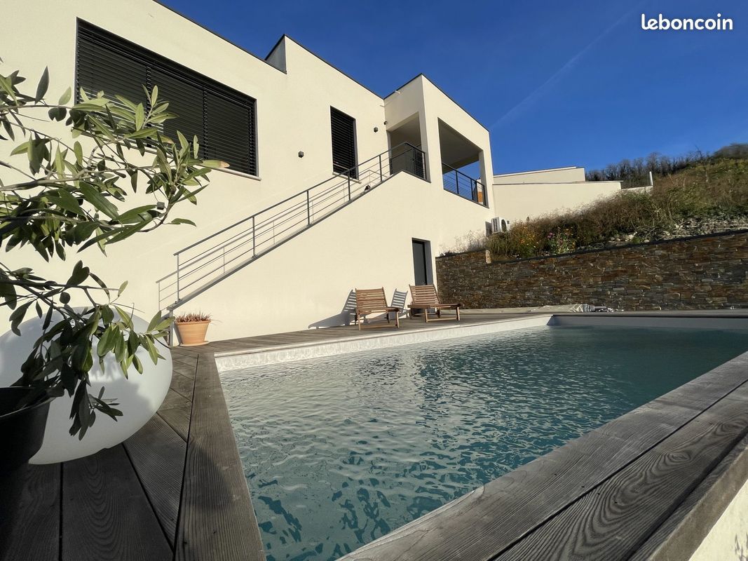 Maison 6 pièces 170 m² · à Mur-sur-Allier · 170 m² · 690 000 €