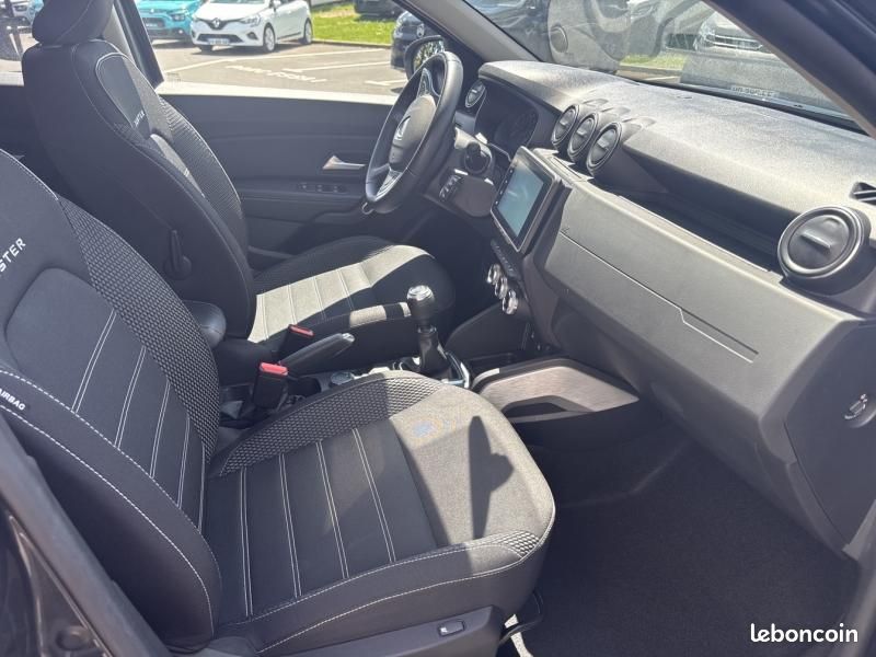 Dacia Duster 1.5 Blue dCi 115ch Extreme 4x4 (image 10)