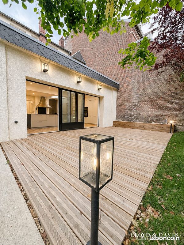 Maison 15 pièces 235 m² · à Compiègne · 235 m² · 1 090 000 €
