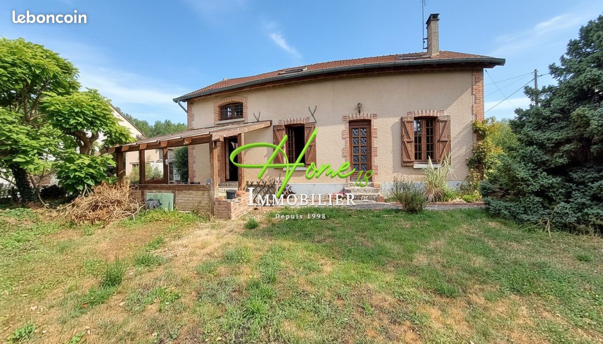 Maison 6 pièces 137 m² · à Saint-Germain-du-Puy · 137 m² · 166 000 €