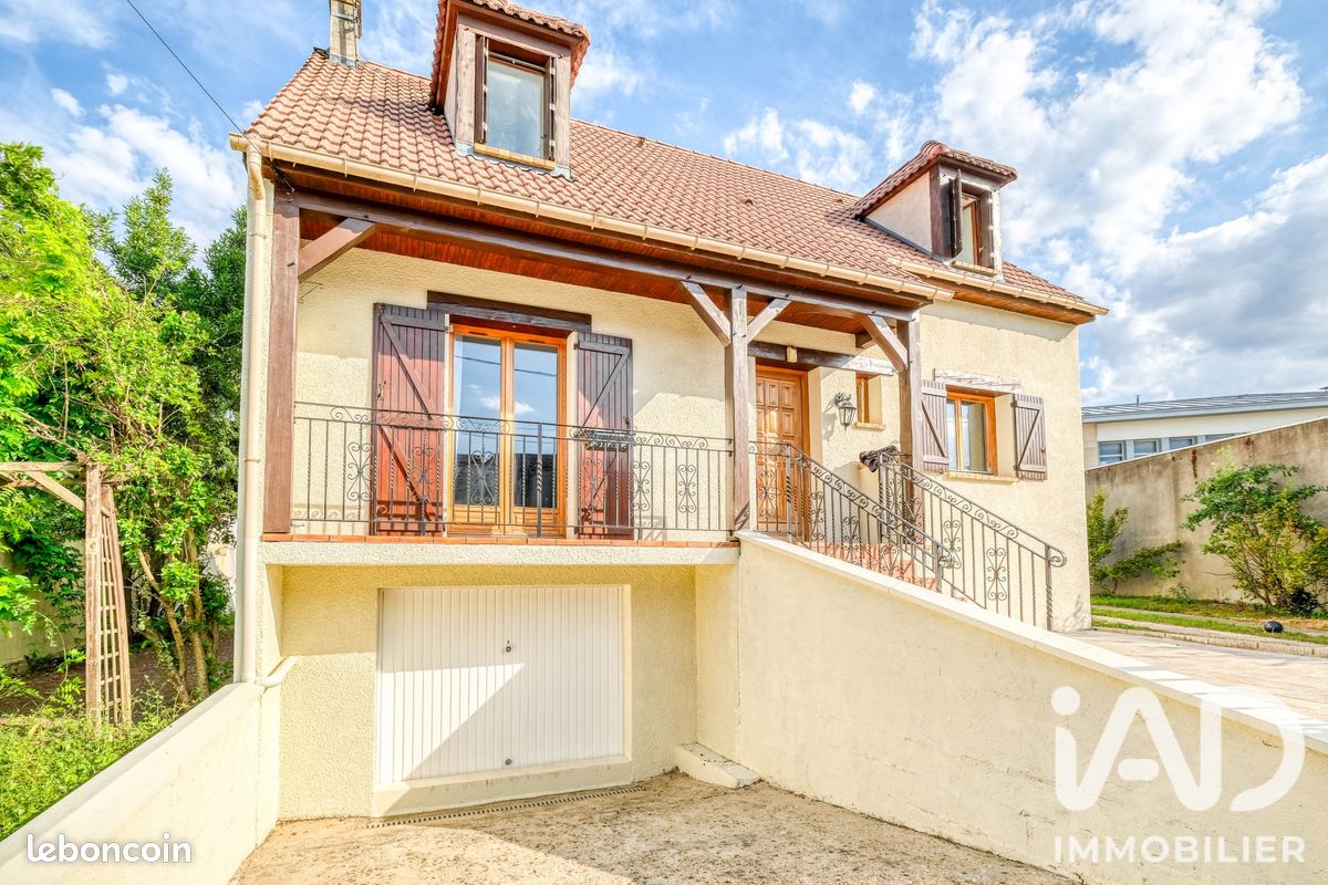 Maison familiale 5 pièces 127 m² (image 1)